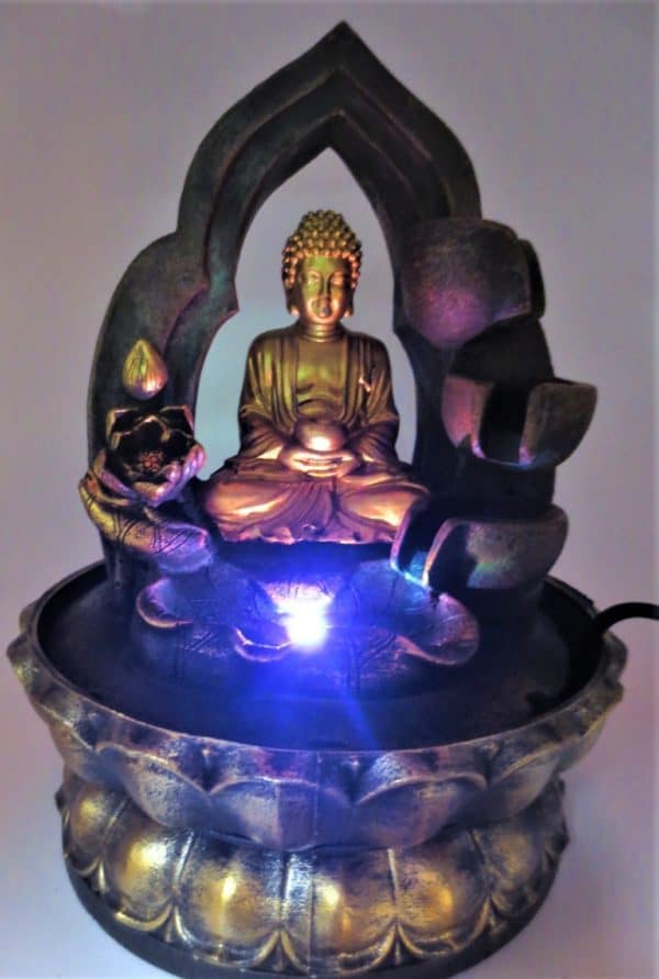 Meditatie Fontijn Gouden Boeddha waterval