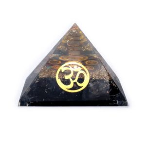 Orgoniet chakra piramide zwarte toermalijn ohm